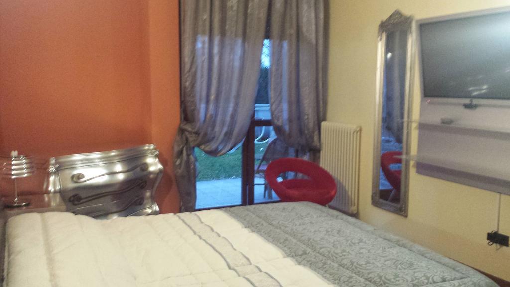 B&B Ai Prati Бергамо Экстерьер фото